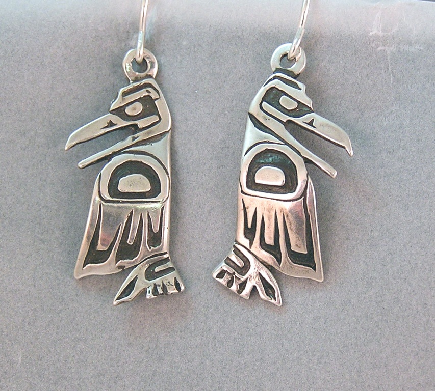 Walker-Goldsmiths-lost-wax-cast-Sterling-Raven-612