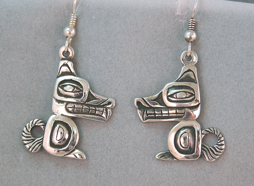 Walker-Goldsmiths-lost-wax-cast-Sterling-Wolf-618